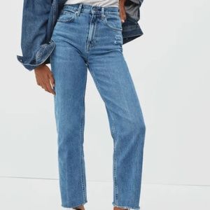 Everlane Way High Jean Distressed 28